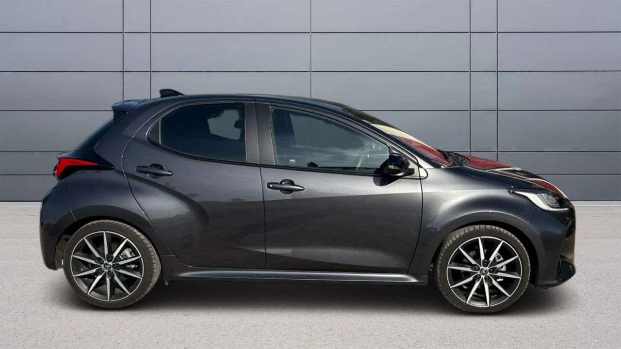 2025 TOYOTA YARIS 2025 TOYOTA YARIS