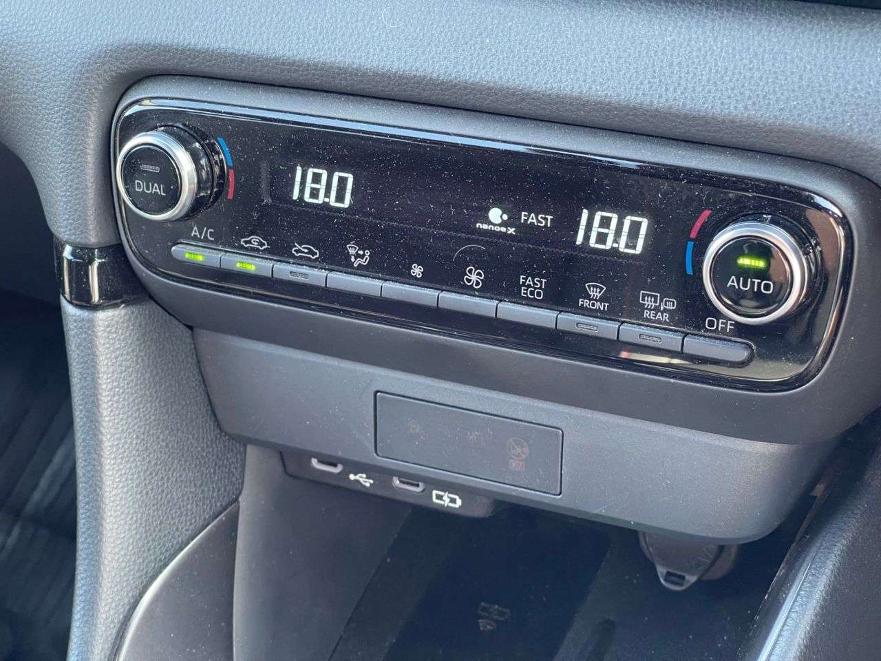 2025 TOYOTA YARIS 2025 TOYOTA YARIS
