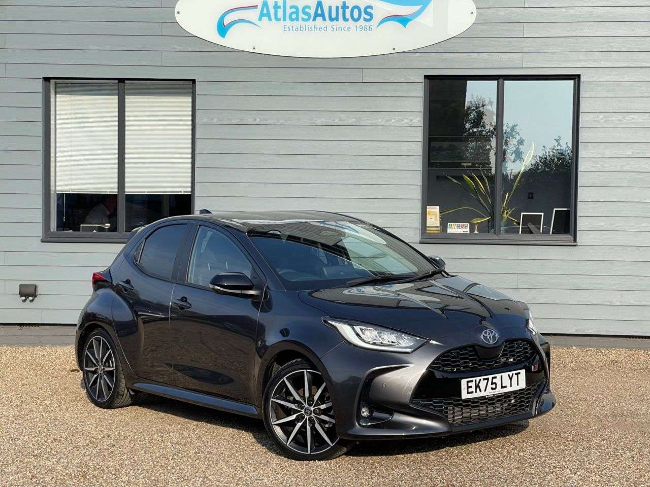 A 2025 TOYOTA YARIS 1.5 VVT-h GR SPORT Hatchback 5dr Petrol Hybrid E-CVT Euro 6 (s/s) (130 ps) A 2025 TOYOTA YARIS 1.5 VVT-h GR SPORT Hatchback 5dr Petrol Hybrid E-CVT Euro 6 (s/s) (130 ps)