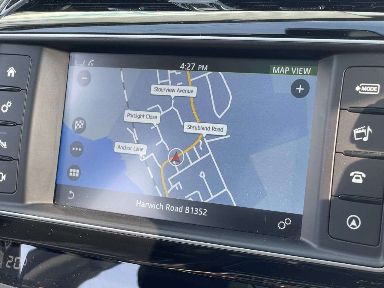 A 2017 JAGUAR F-PACE 0.0L REAR CAMERA, HEATED LEATHER SEATS A 2017 JAGUAR F-PACE 0.0L REAR CAMERA, HEATED LEATHER SEATS