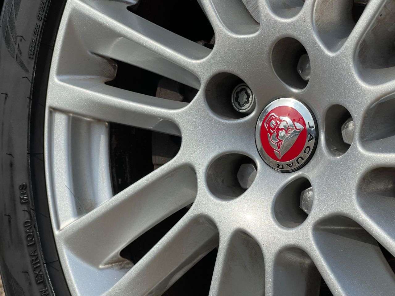 2017 JAGUAR F-PACE 2017 JAGUAR F-PACE