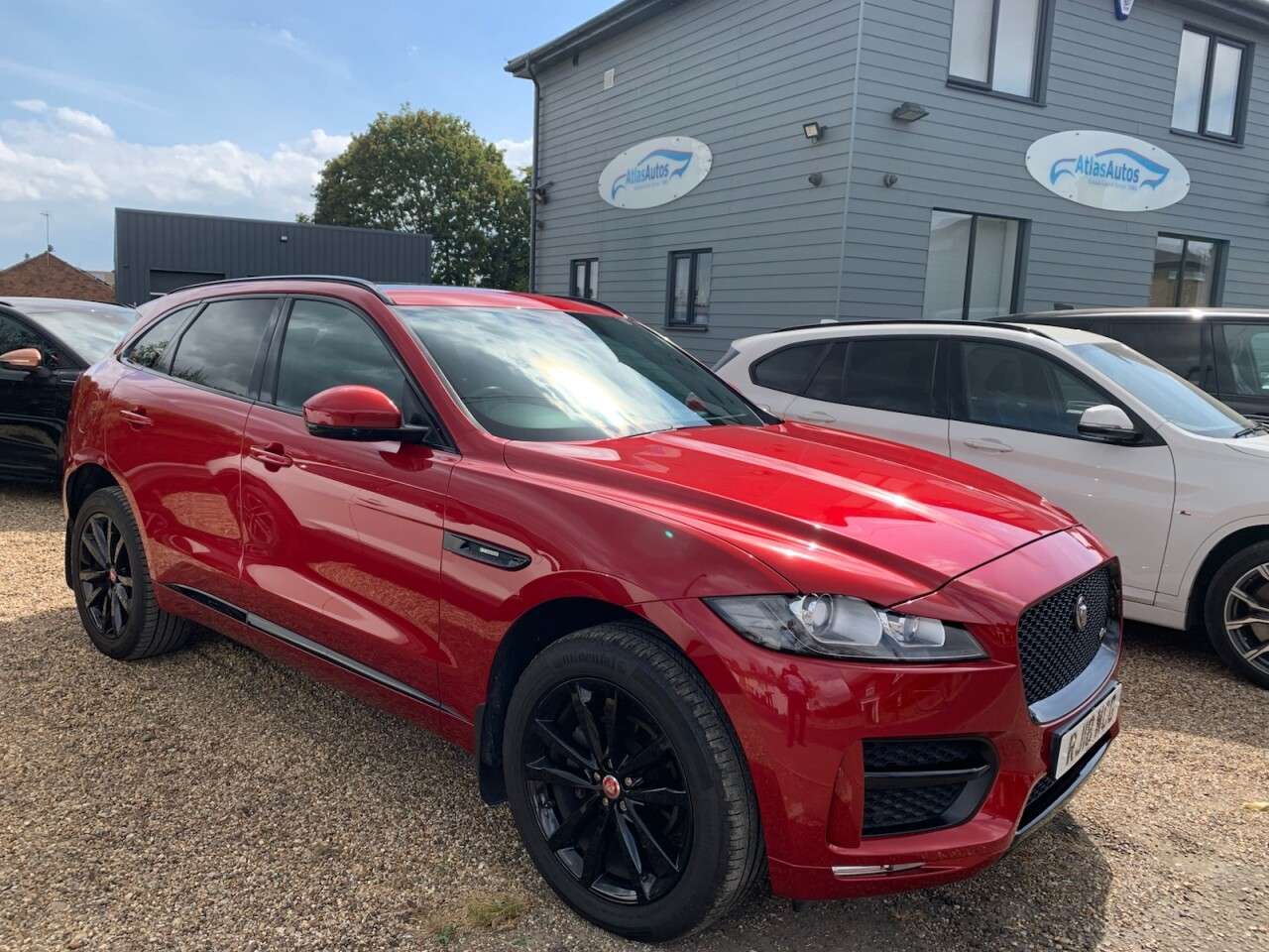 2018 JAGUAR F-PACE 2018 JAGUAR F-PACE