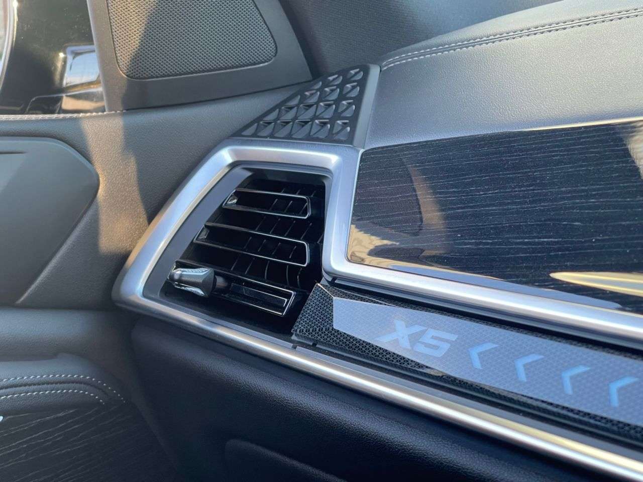 2023 BMW X5 2023 BMW X5