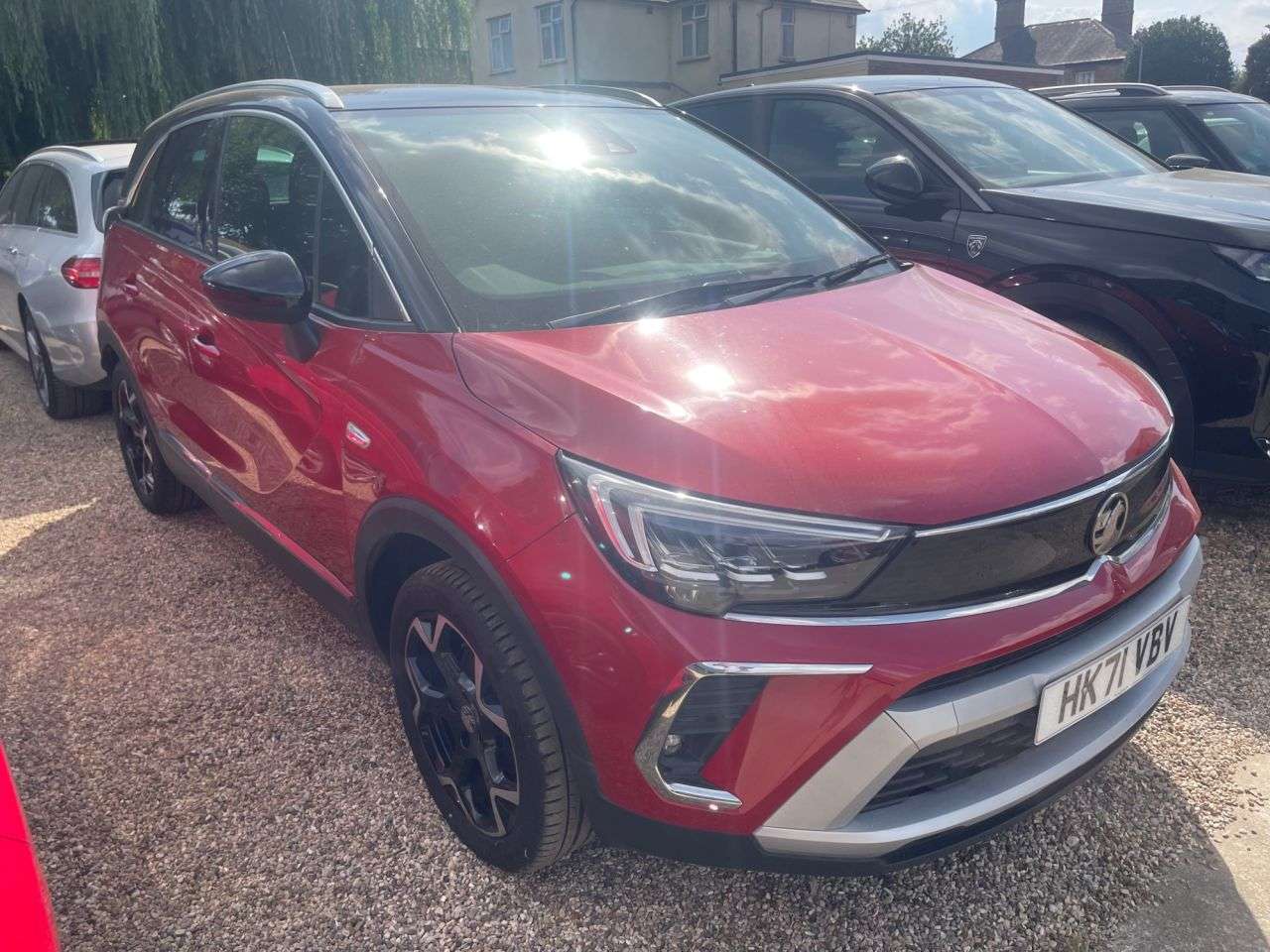 A 2021 VAUXHALL CROSSLAND 1.2 Turbo Ultimate Nav SUV 5dr Petrol Auto Euro 6 (s/s) (130 ps) A 2021 VAUXHALL CROSSLAND 1.2 Turbo Ultimate Nav SUV 5dr Petrol Auto Euro 6 (s/s) (130 ps)