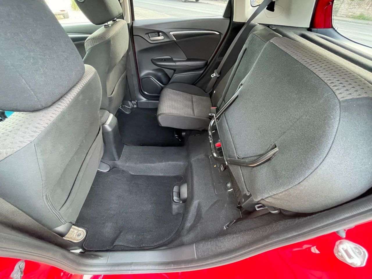 A 2018 HONDA JAZZ 1.3 i-VTEC EX Hatchback 5dr Petrol Manual Euro 6 (s/s) (102 ps) CRUISE CONT A 2018 HONDA JAZZ 1.3 i-VTEC EX Hatchback 5dr Petrol Manual Euro 6 (s/s) (102 ps) CRUISE CONT
