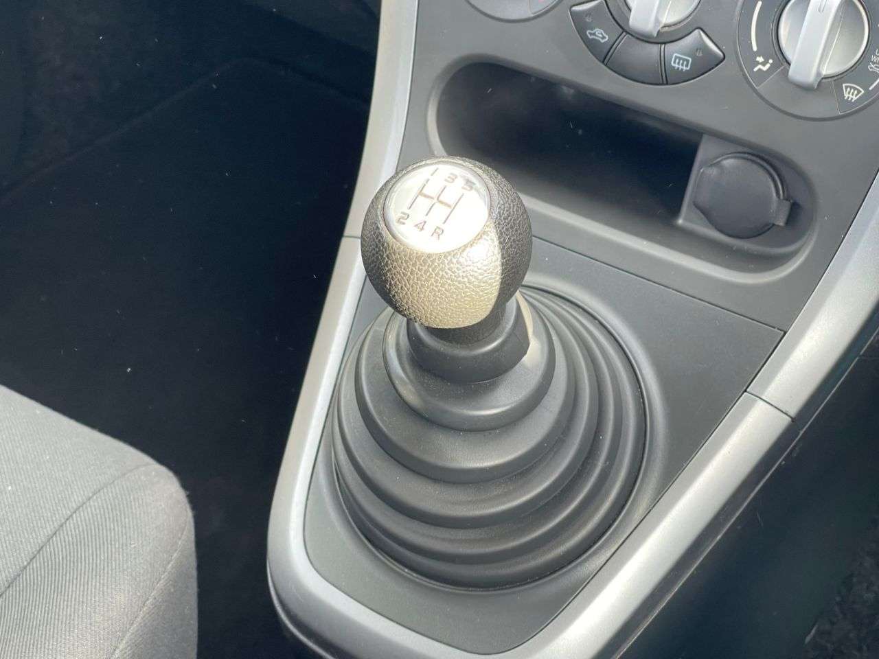 2012 SUZUKI SPLASH 2012 SUZUKI SPLASH