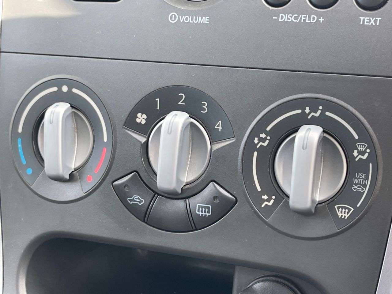 2012 SUZUKI SPLASH 2012 SUZUKI SPLASH
