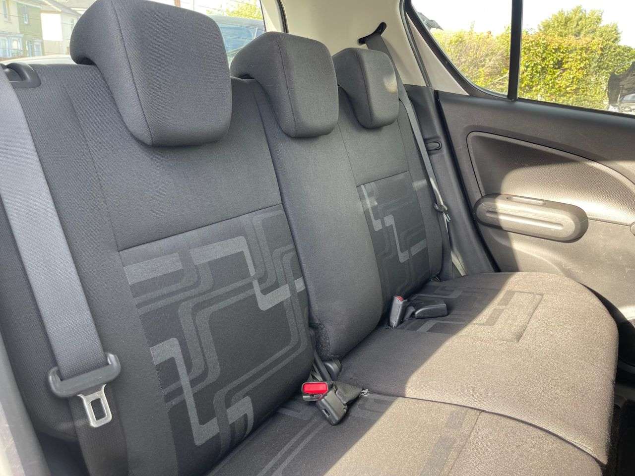 2012 SUZUKI SPLASH 2012 SUZUKI SPLASH
