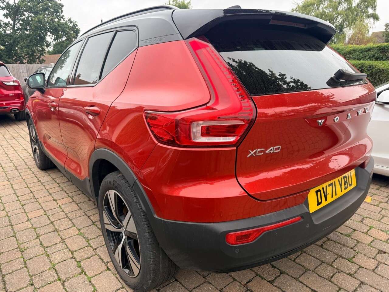 2021 VOLVO XC40 2021 VOLVO XC40