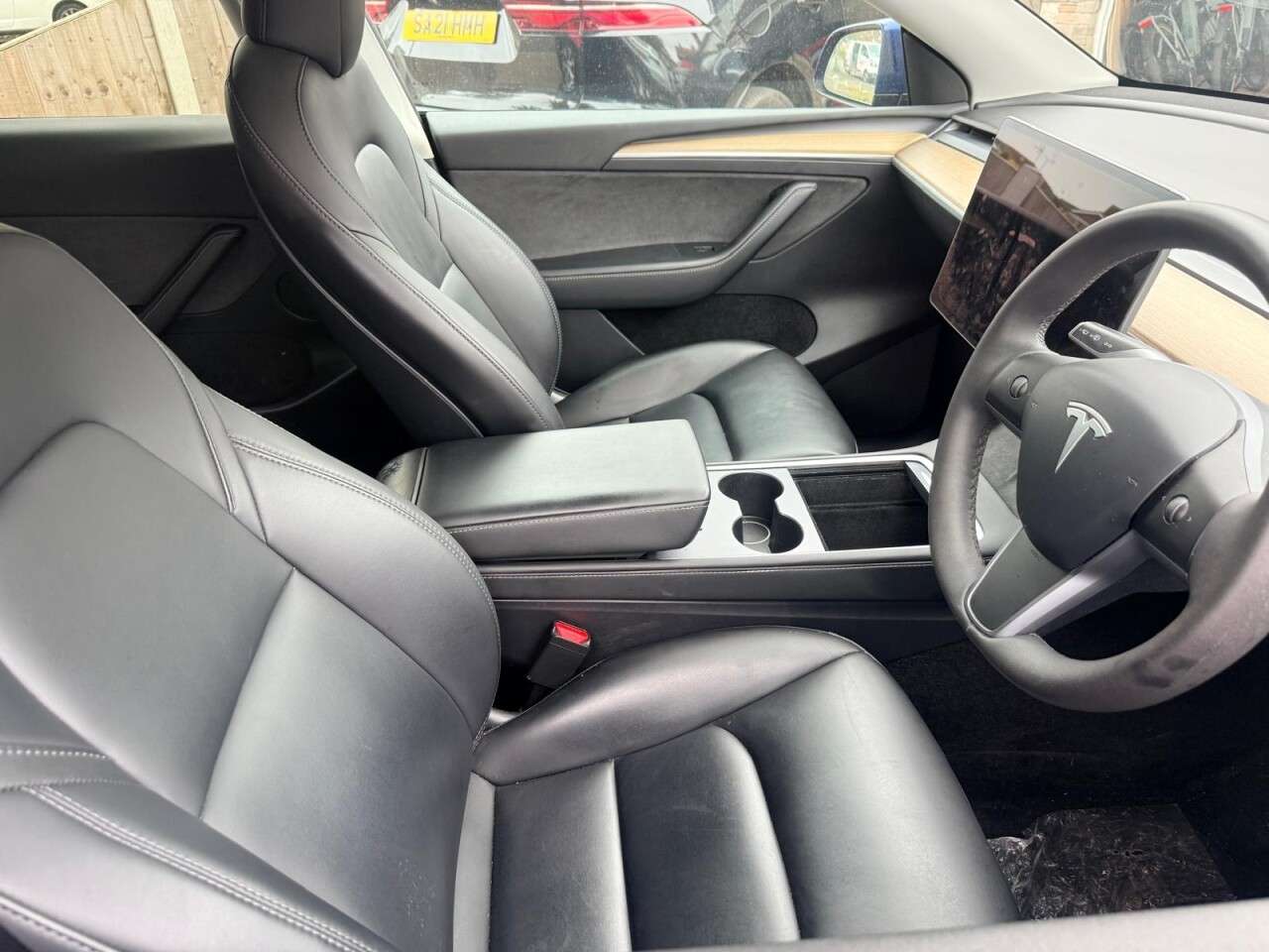 A 2023 TESLA MODEL Y (Dual Motor) Long Range SUV 5dr Electric Auto 4WDE (384 bhp) AUTO, ELECTRIC A 2023 TESLA MODEL Y (Dual Motor) Long Range SUV 5dr Electric Auto 4WDE (384 bhp) AUTO, ELECTRIC