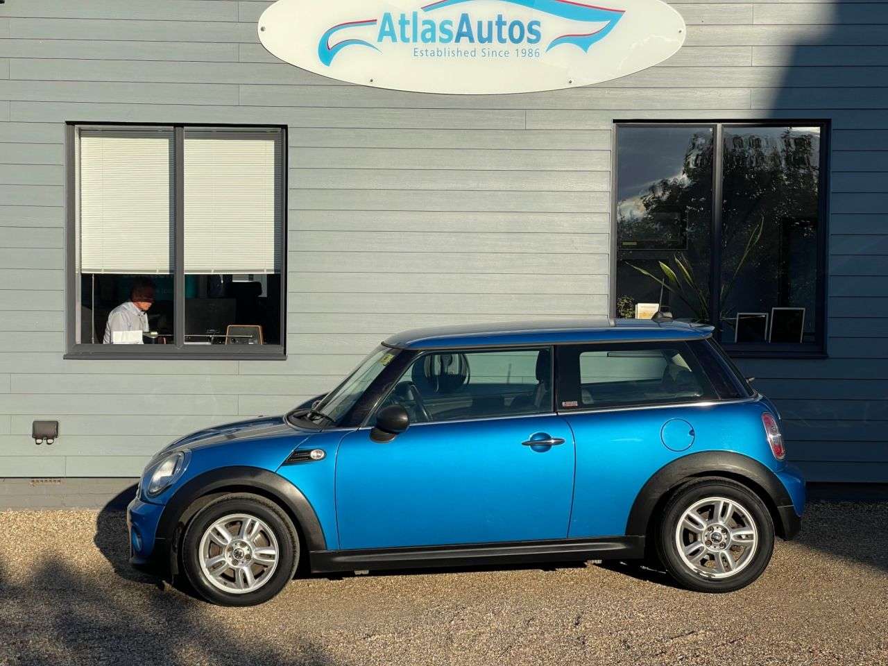 2011 MINI HATCH 2011 MINI HATCH