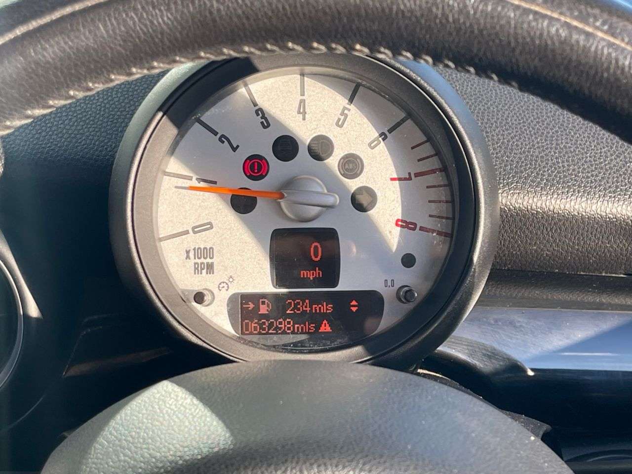 2011 MINI HATCH 2011 MINI HATCH