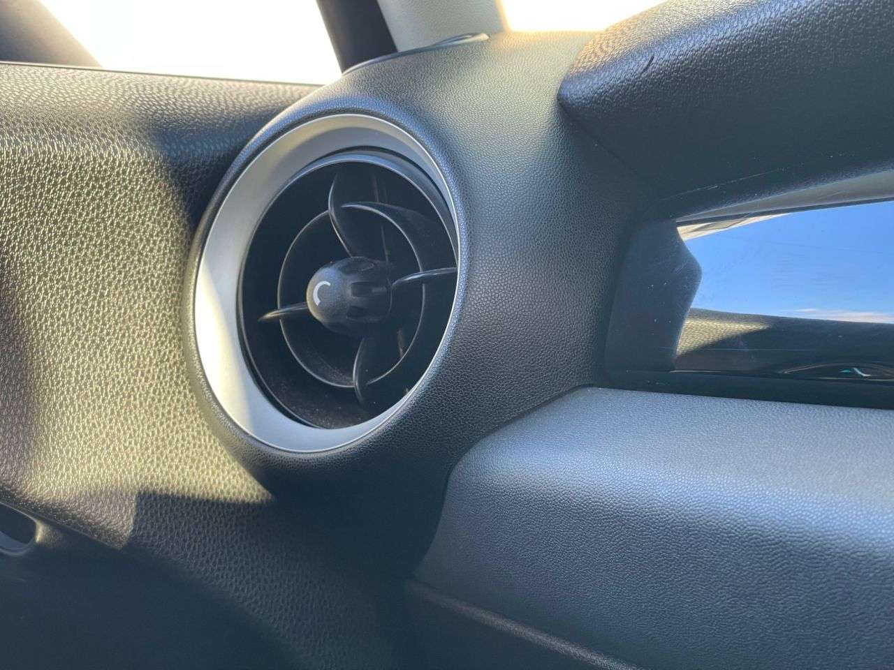 2011 MINI HATCH 2011 MINI HATCH