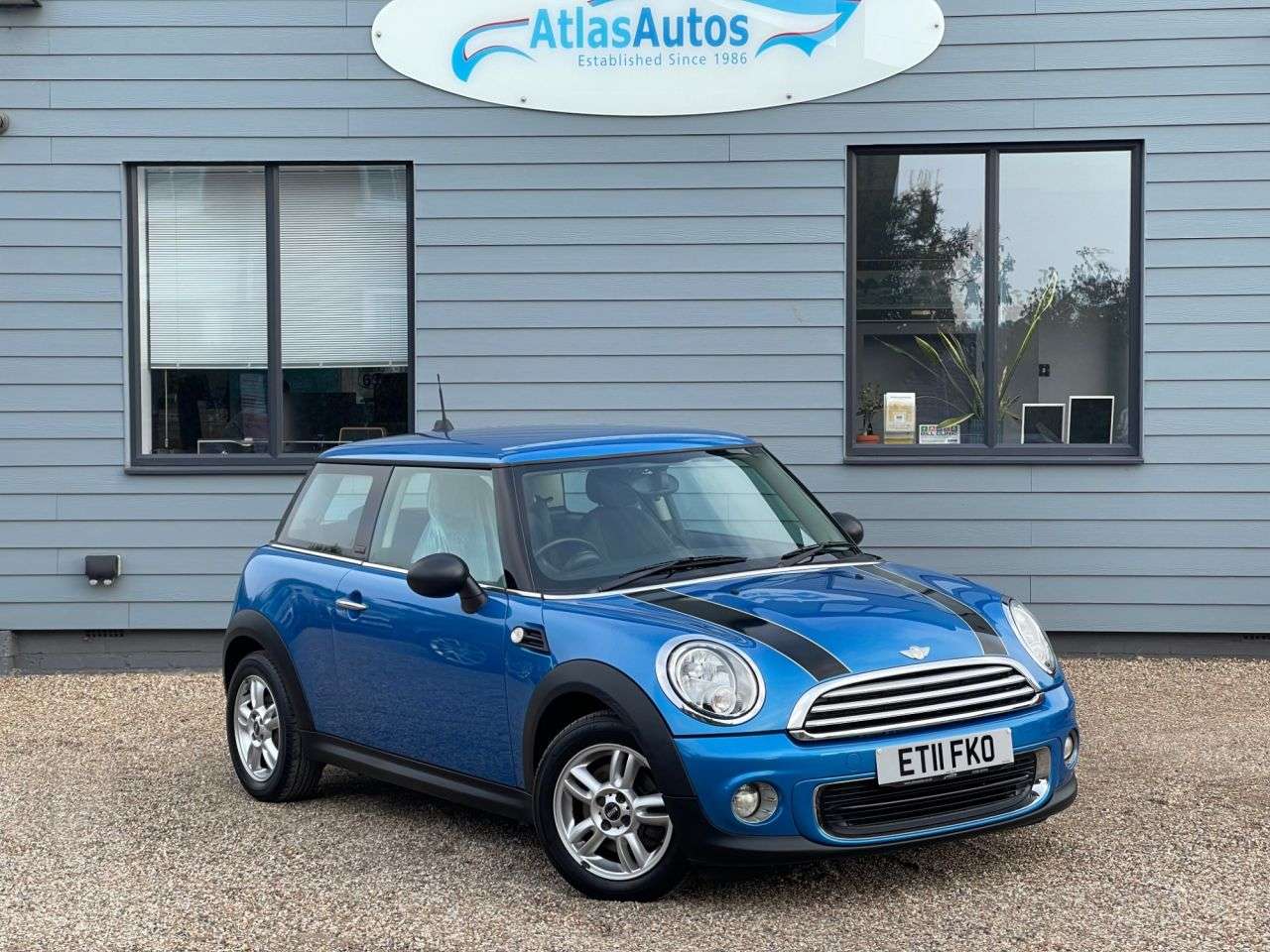 A 2011 MINI HATCH 1.6 One Pimlico Hatchback 3dr Petrol Manual Euro 5 (98 ps) A 2011 MINI HATCH 1.6 One Pimlico Hatchback 3dr Petrol Manual Euro 5 (98 ps)