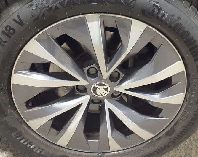 A 2022 SKODA KODIAQ 2.0 TDI SE Drive SUV 5dr Diesel DSG Euro 6 (s/s) (5 Seat) (150 ps) A 2022 SKODA KODIAQ 2.0 TDI SE Drive SUV 5dr Diesel DSG Euro 6 (s/s) (5 Seat) (150 ps)
