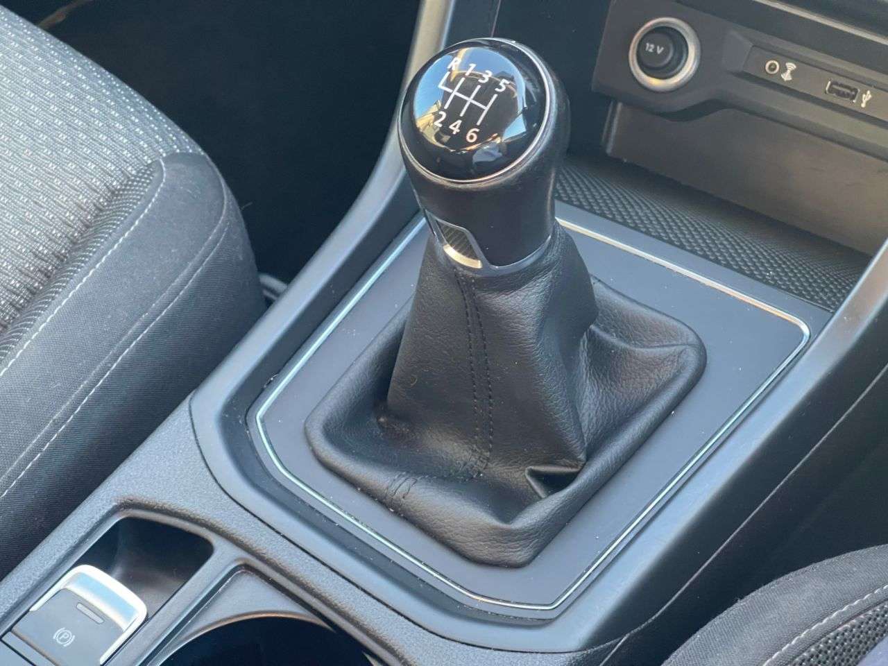2017 VOLKSWAGEN TOURAN 2017 VOLKSWAGEN TOURAN