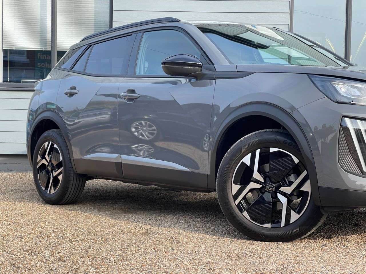 2025 PEUGEOT 2008 2025 PEUGEOT 2008