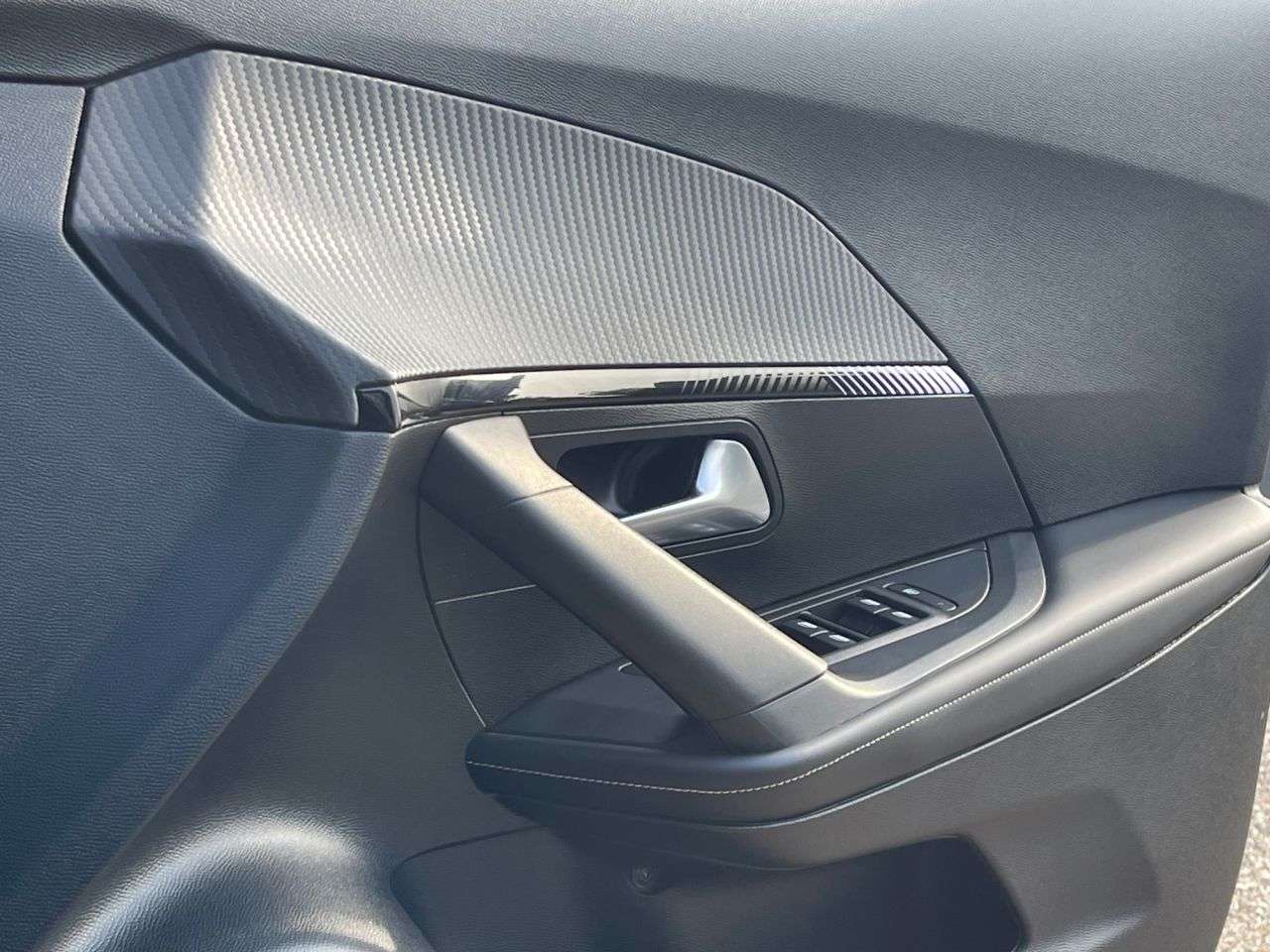2025 PEUGEOT 2008 2025 PEUGEOT 2008