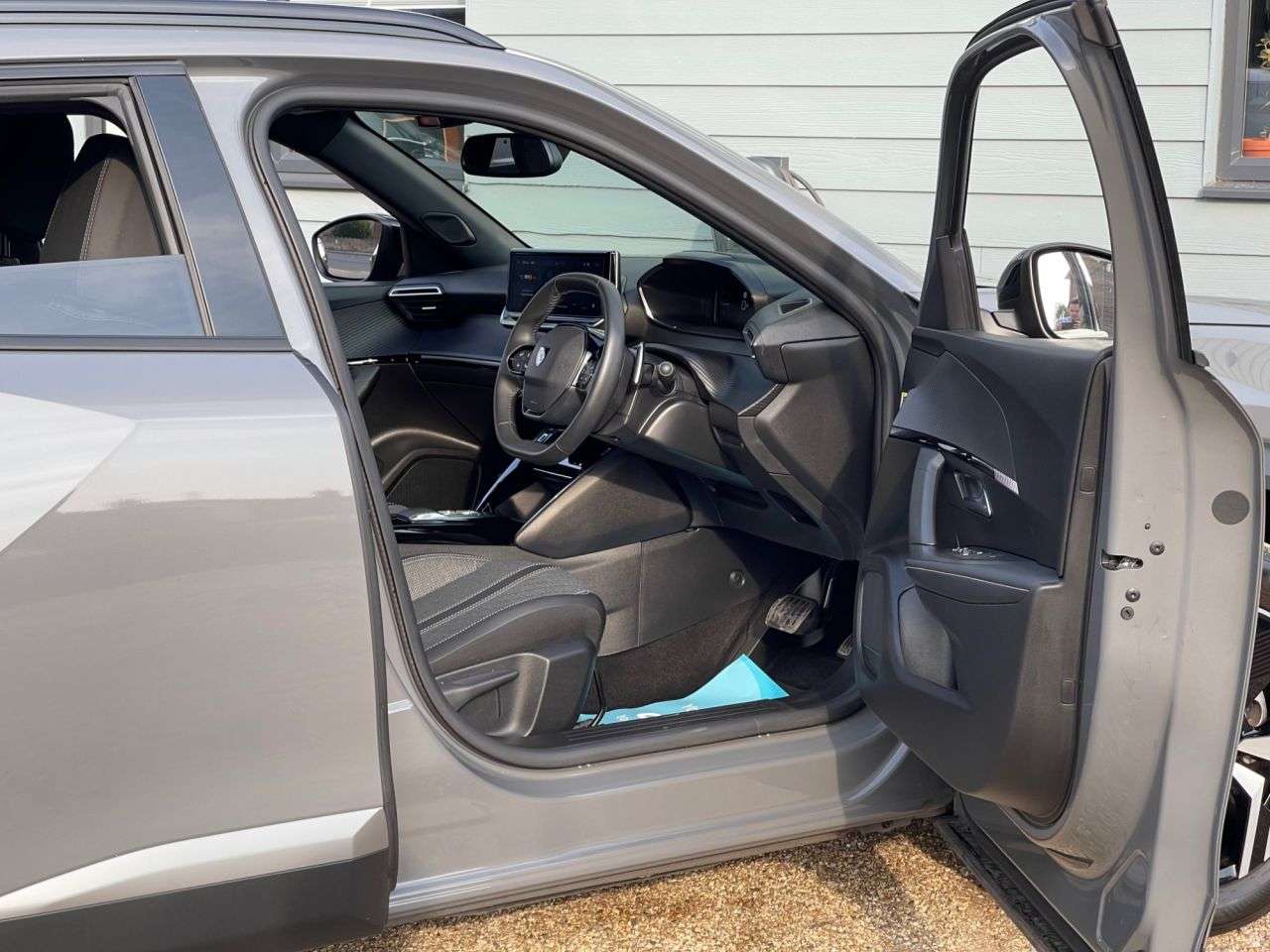 2025 PEUGEOT 2008 2025 PEUGEOT 2008