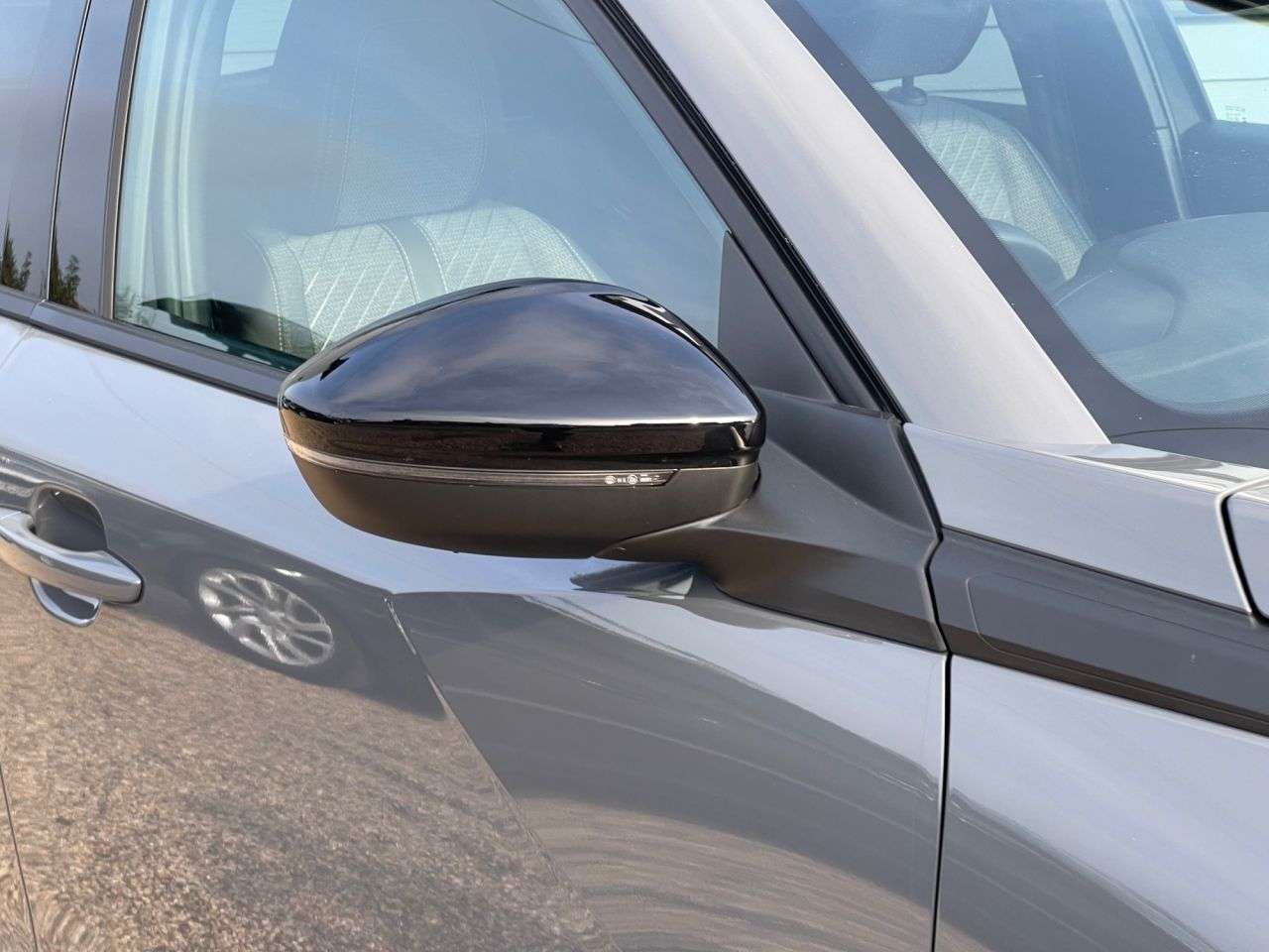 2025 PEUGEOT 2008 2025 PEUGEOT 2008