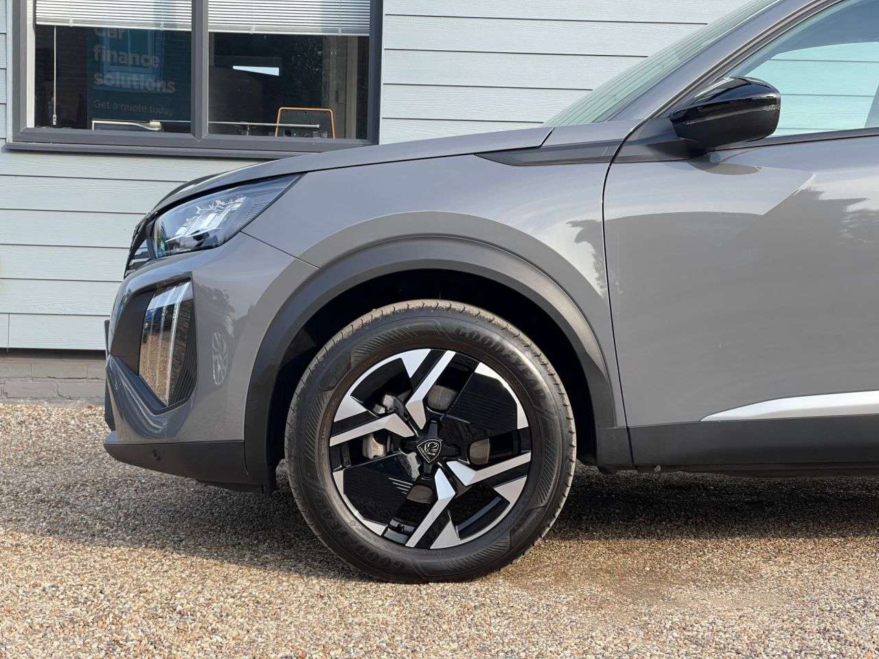 2025 PEUGEOT 2008 2025 PEUGEOT 2008