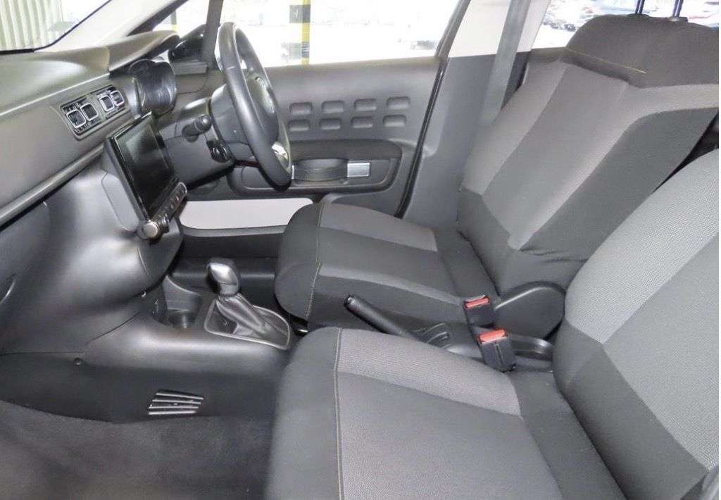 A 2023 CITROEN C3 1.2 PureTech C-Series Edition Hatchback 5dr Petrol EAT6 Euro 6 (s/s) (110 p A 2023 CITROEN C3 1.2 PureTech C-Series Edition Hatchback 5dr Petrol EAT6 Euro 6 (s/s) (110 p