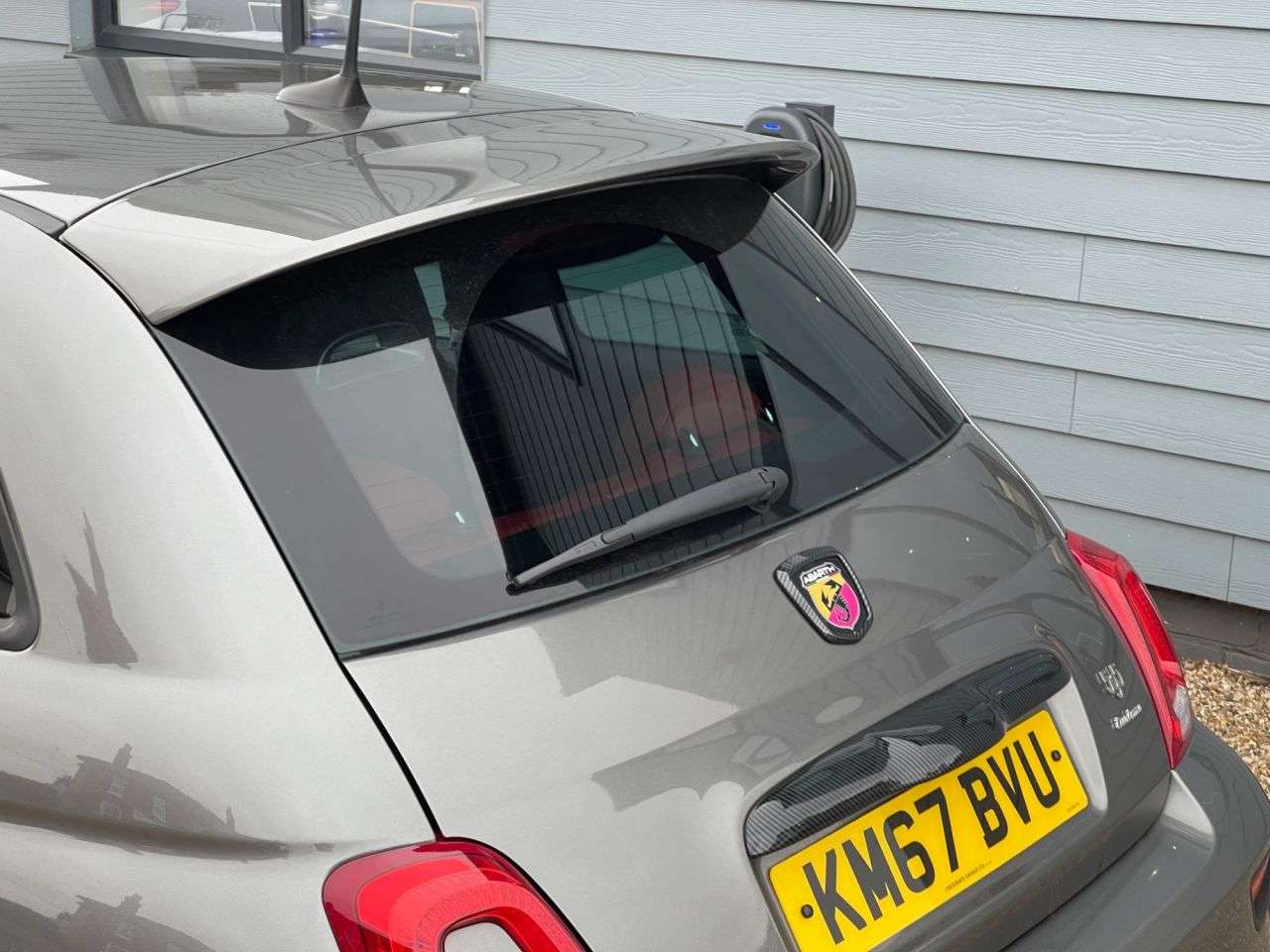 2017 ABARTH 595 2017 ABARTH 595