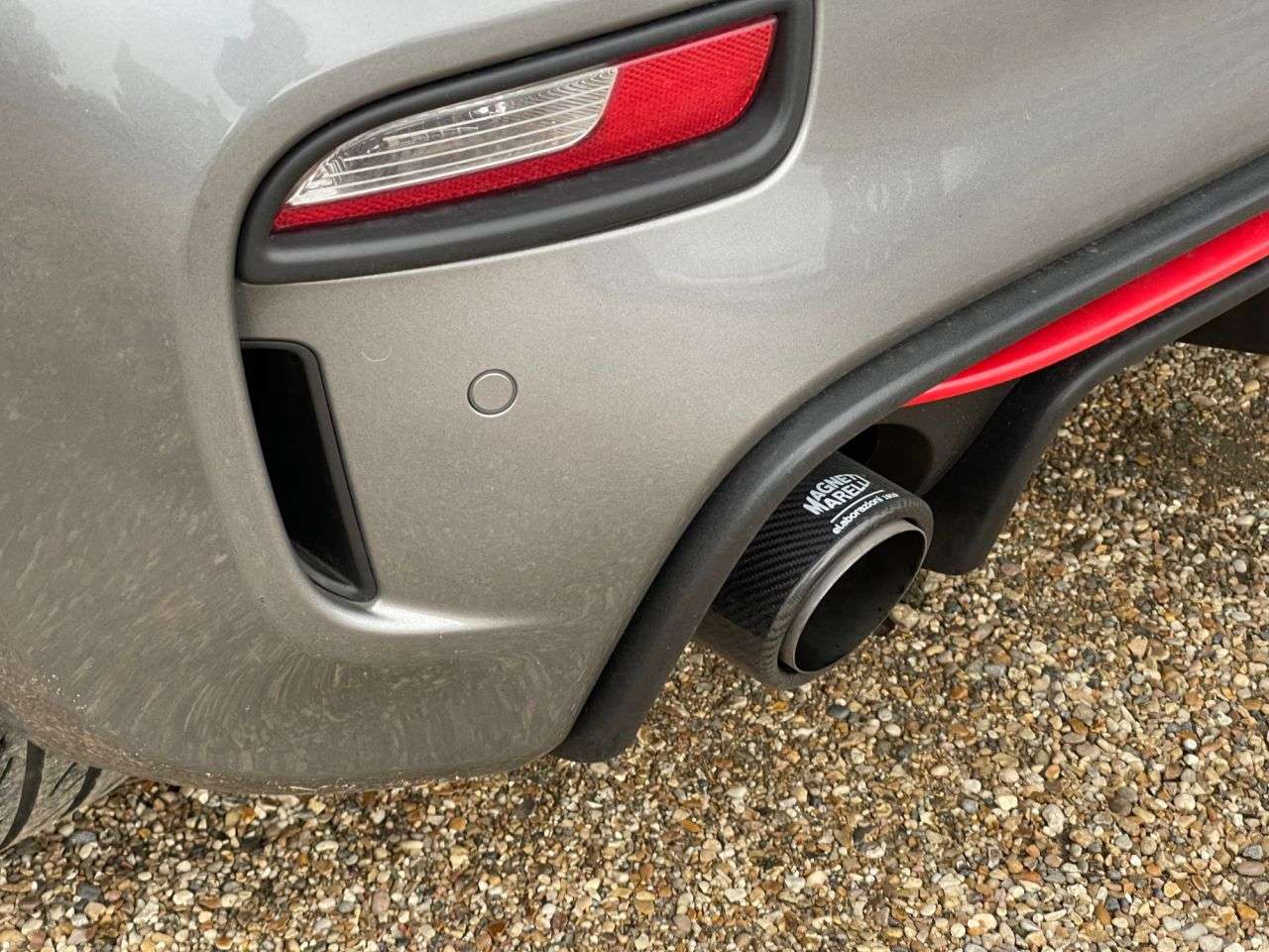 2017 ABARTH 595 2017 ABARTH 595