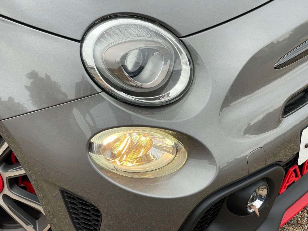 2017 ABARTH 595 2017 ABARTH 595