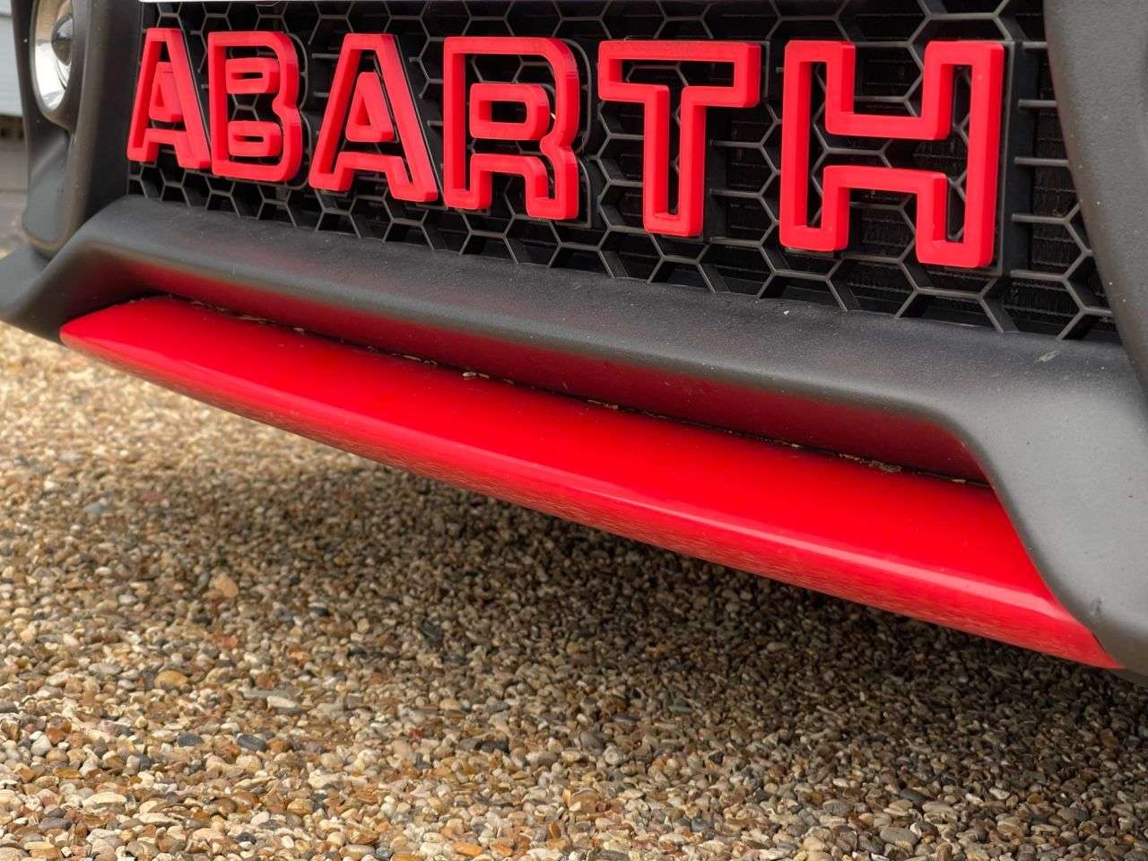 2017 ABARTH 595 2017 ABARTH 595