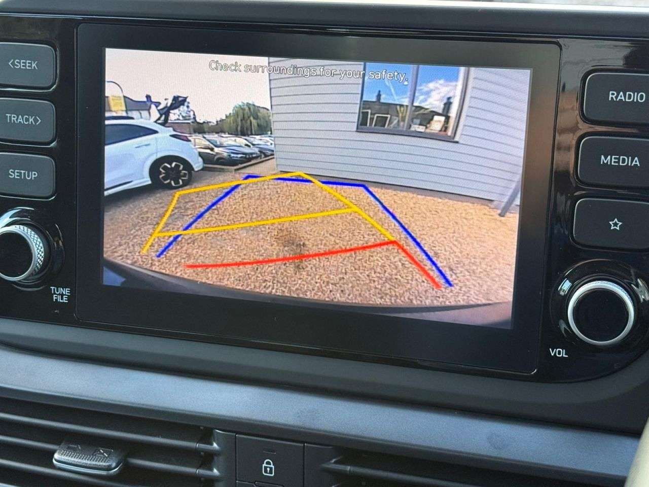 A 2023 HYUNDAI BAYON 1.0 T-GDi MHEV SE Connect SUV 5dr Petrol Hybrid DCT Euro 6 (s/s) (100 ps) A A 2023 HYUNDAI BAYON 1.0 T-GDi MHEV SE Connect SUV 5dr Petrol Hybrid DCT Euro 6 (s/s) (100 ps) A
