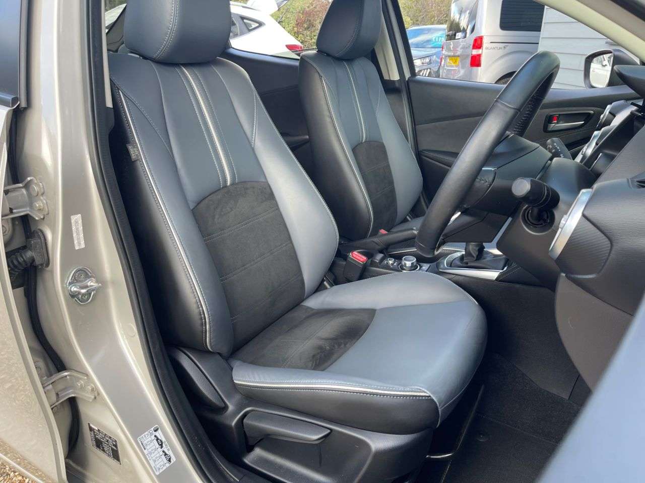 2022 MAZDA MAZDA2 2022 MAZDA MAZDA2