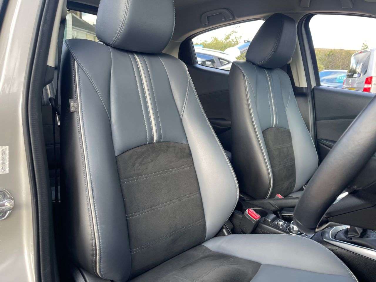 2022 MAZDA MAZDA2 2022 MAZDA MAZDA2