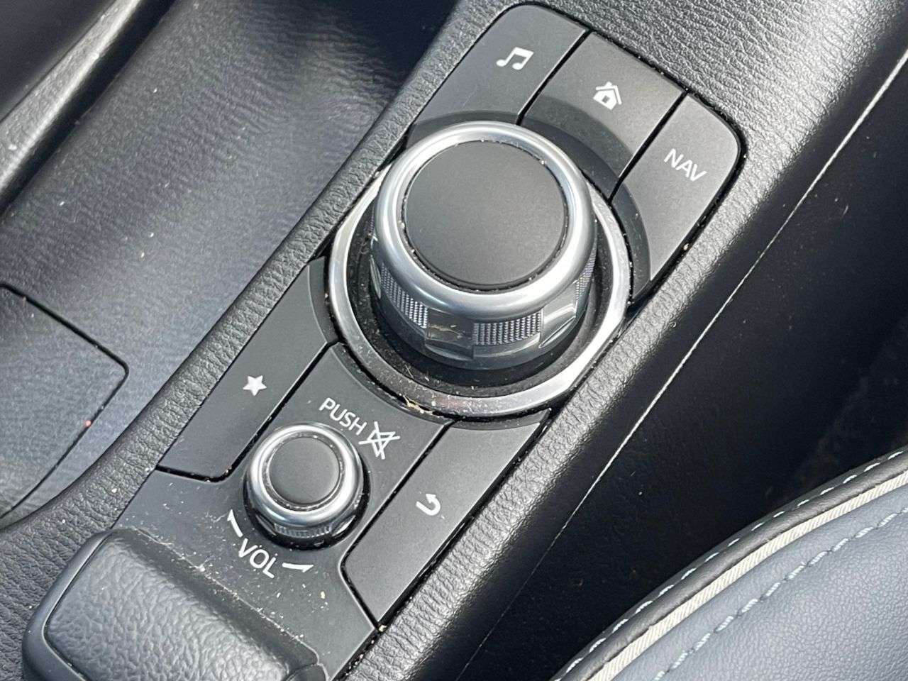 2022 MAZDA MAZDA2 2022 MAZDA MAZDA2