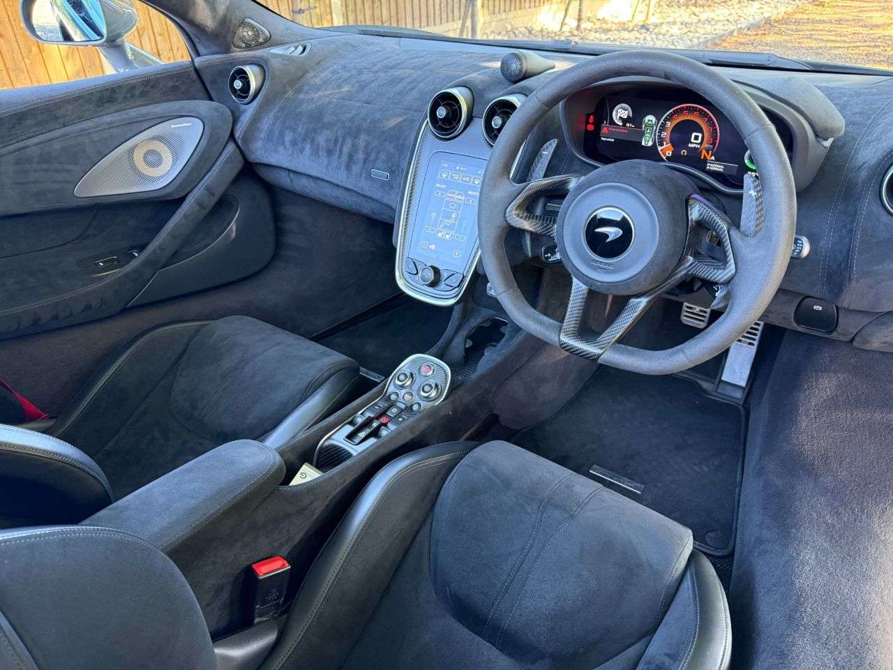 2019 MCLAREN 600LT 2019 MCLAREN 600LT