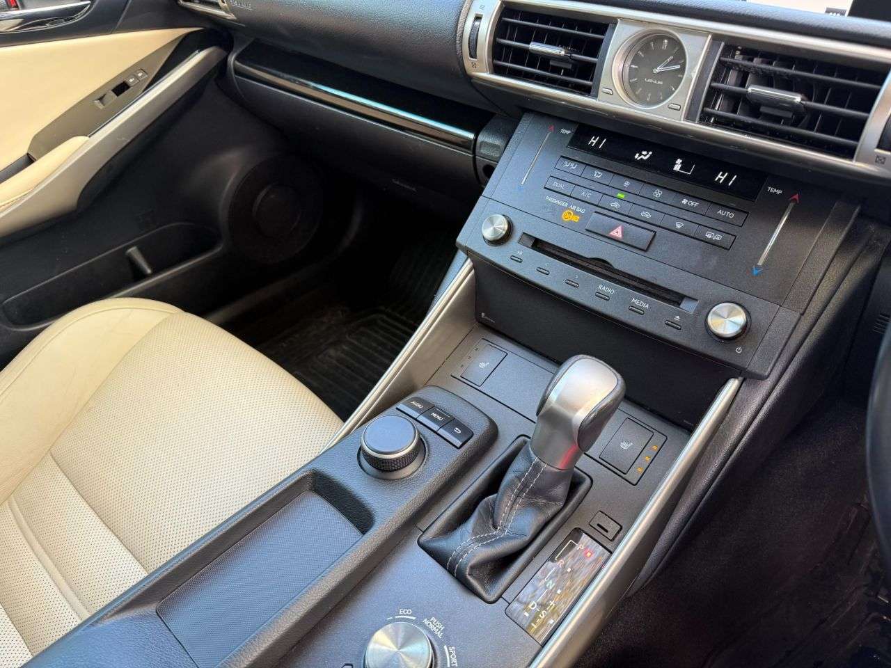 2015 LEXUS IS 2015 LEXUS IS