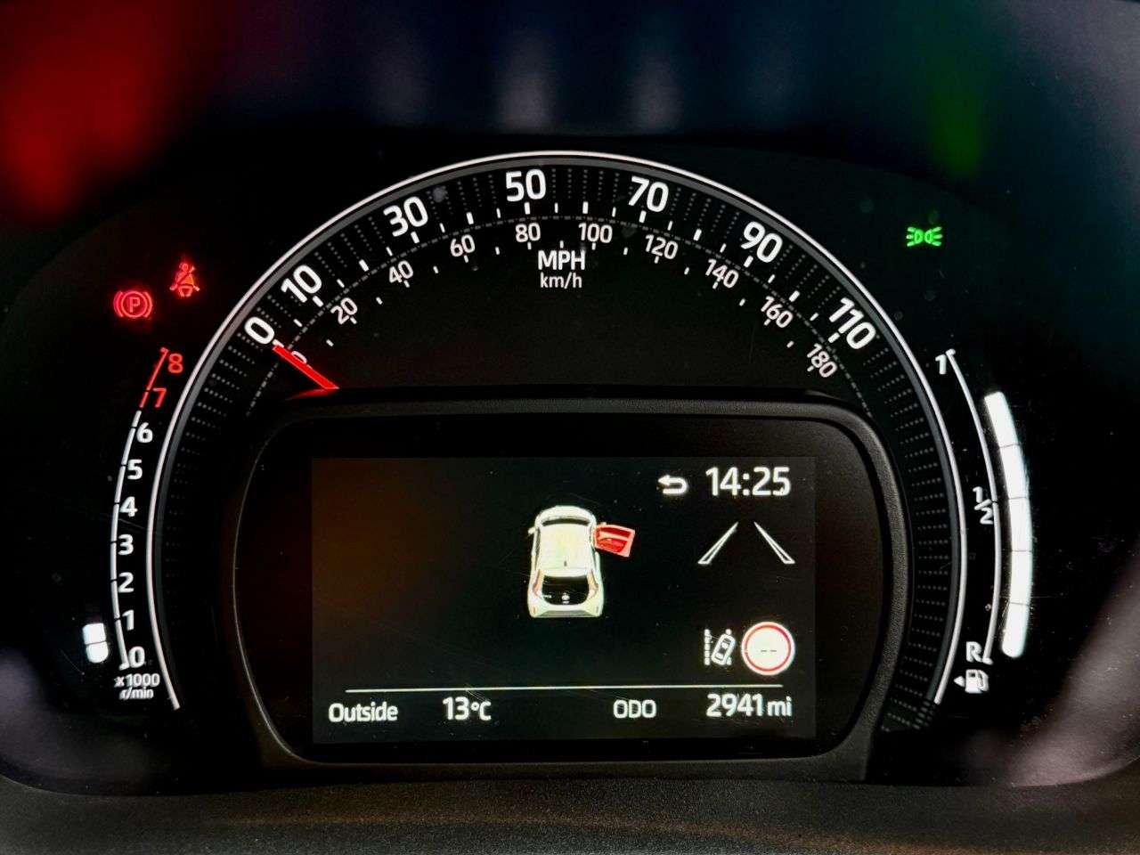 2024 TOYOTA AYGO X 2024 TOYOTA AYGO X