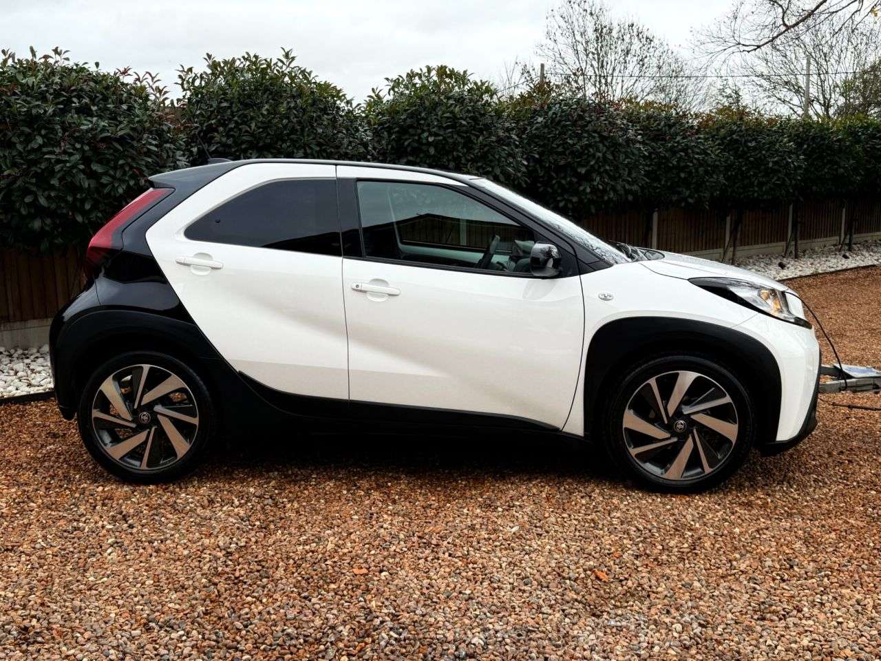 2024 TOYOTA AYGO X 2024 TOYOTA AYGO X