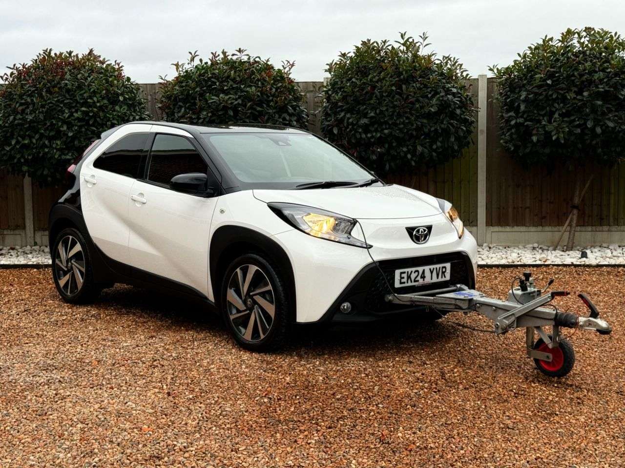 2024 TOYOTA AYGO X 2024 TOYOTA AYGO X