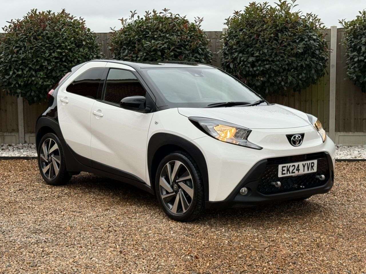 2024 TOYOTA AYGO X 2024 TOYOTA AYGO X