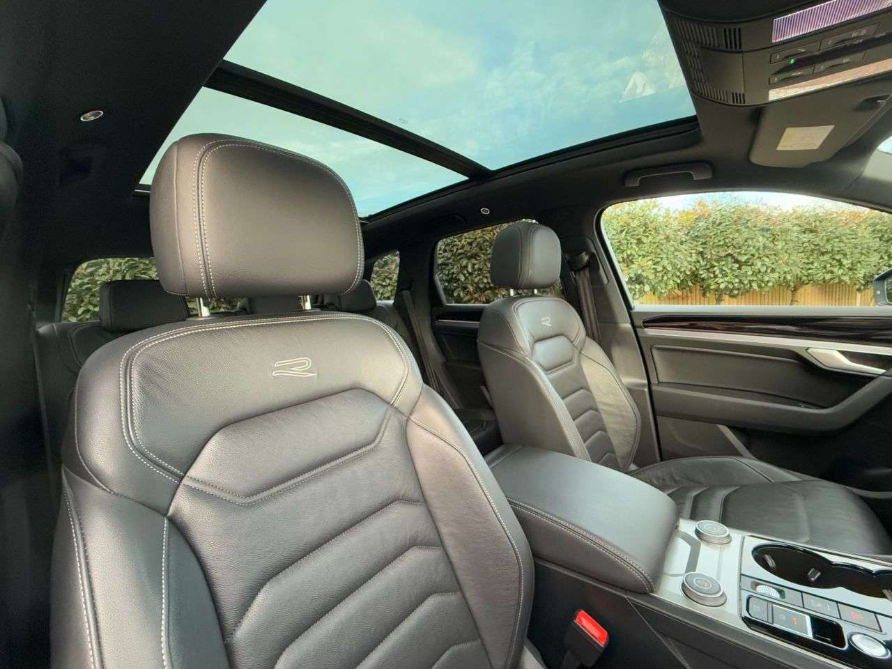 2022 VOLKSWAGEN TOUAREG 2022 VOLKSWAGEN TOUAREG