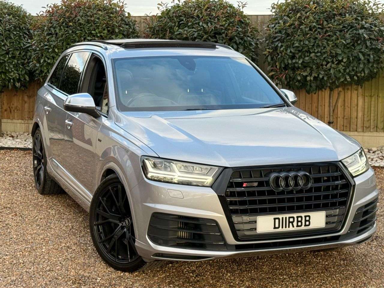 A 2018 AUDI SQ7 4.0 TDI V8 SUV 5dr Diesel Tiptronic quattro Euro 6 (s/s) (435 ps) A 2018 AUDI SQ7 4.0 TDI V8 SUV 5dr Diesel Tiptronic quattro Euro 6 (s/s) (435 ps)