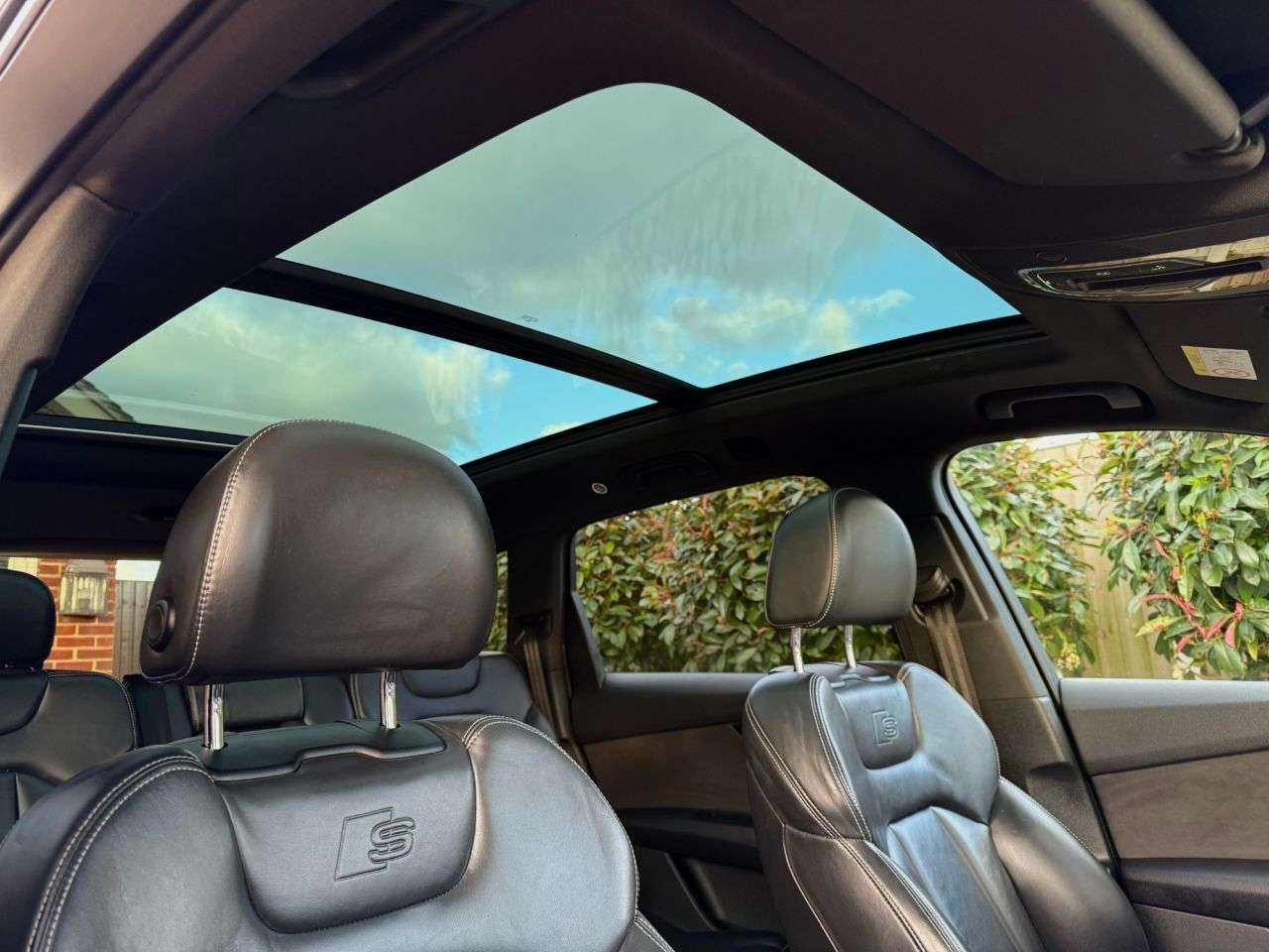 2018 AUDI SQ7 2018 AUDI SQ7