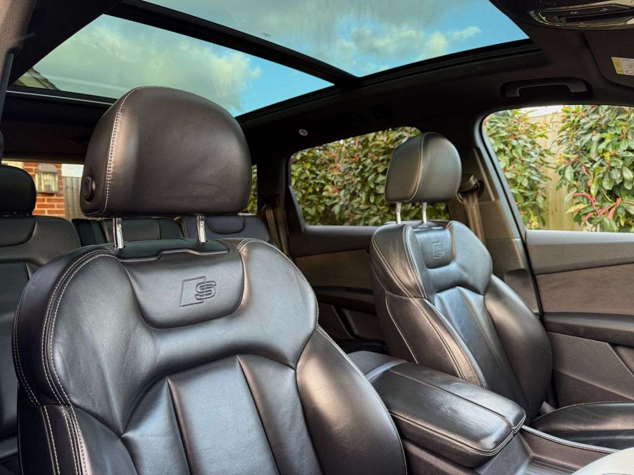 2018 AUDI SQ7 2018 AUDI SQ7