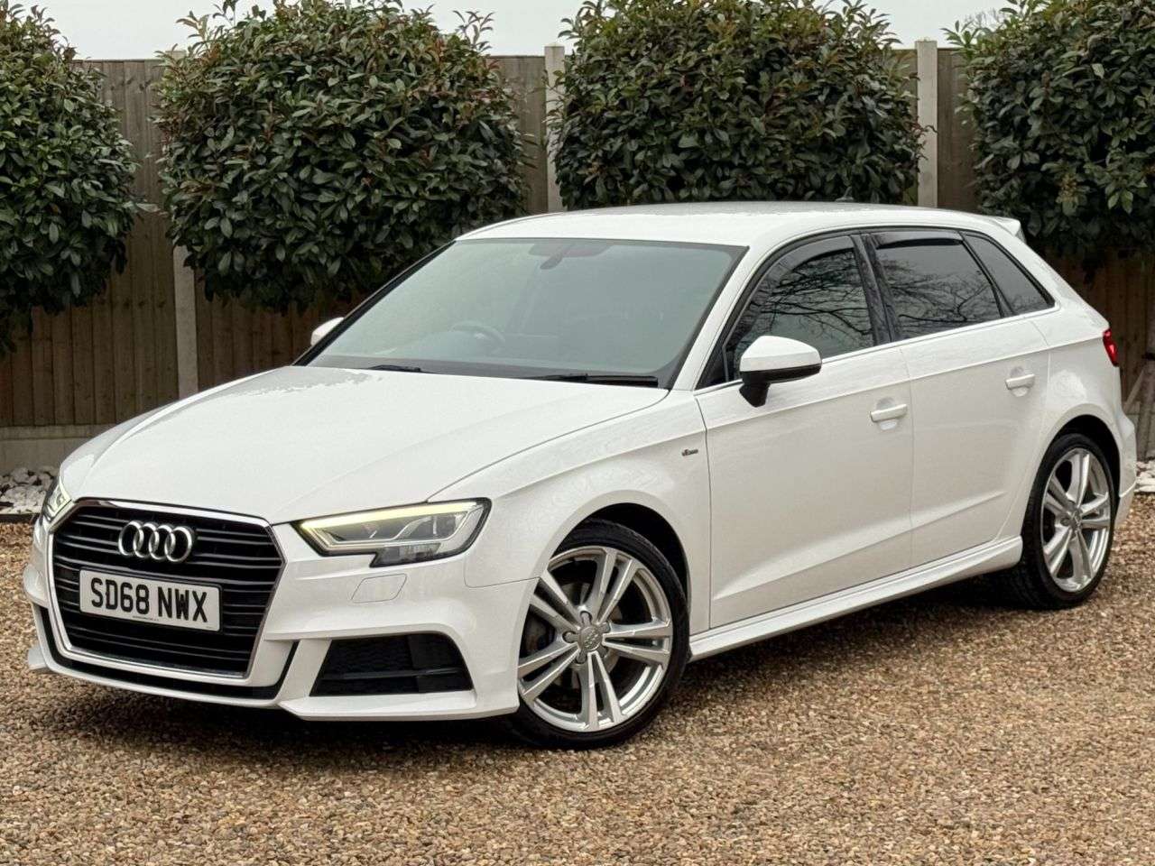 A 2018 AUDI A3 1.0 TFSI 30 S line Sportback 5dr Petrol S Tronic Euro 6 (s/s) (116 ps) A 2018 AUDI A3 1.0 TFSI 30 S line Sportback 5dr Petrol S Tronic Euro 6 (s/s) (116 ps)