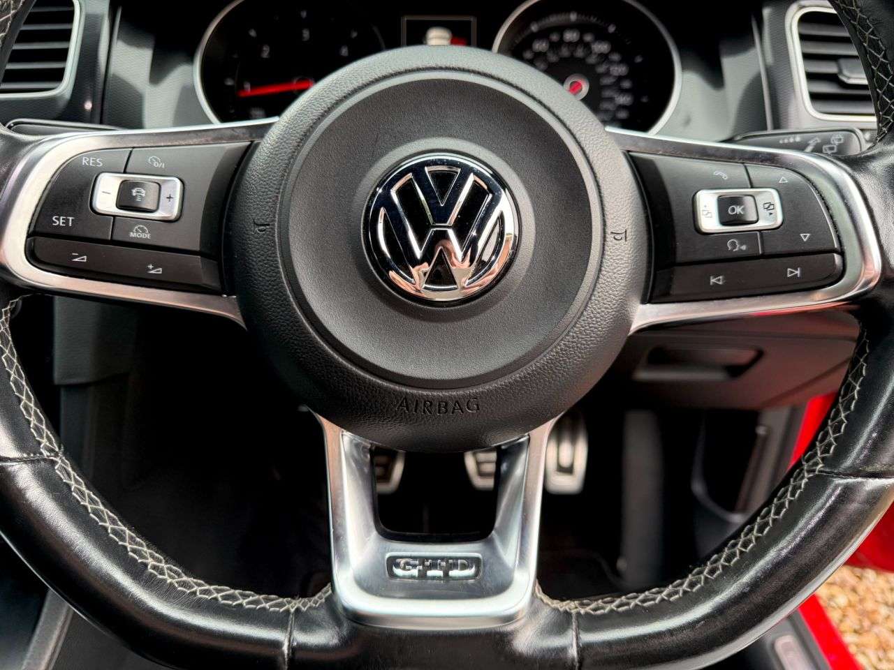 2016 VOLKSWAGEN GOLF 2016 VOLKSWAGEN GOLF