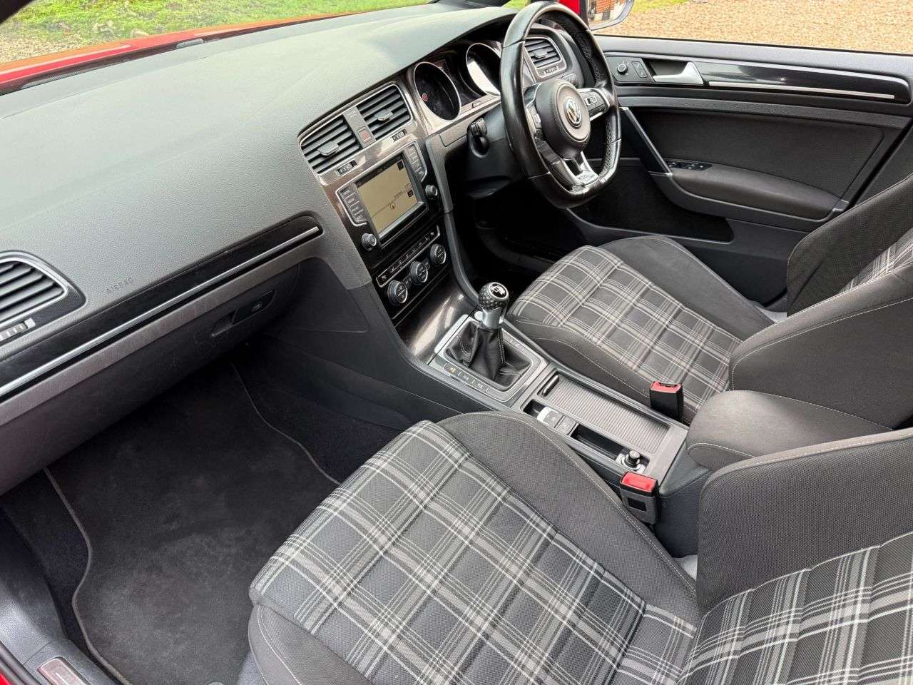 2016 VOLKSWAGEN GOLF 2016 VOLKSWAGEN GOLF