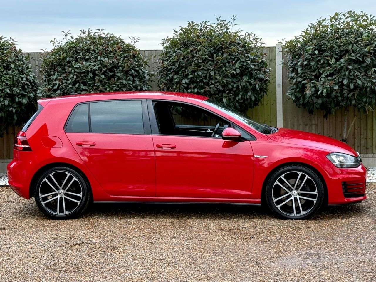 2016 VOLKSWAGEN GOLF 2016 VOLKSWAGEN GOLF