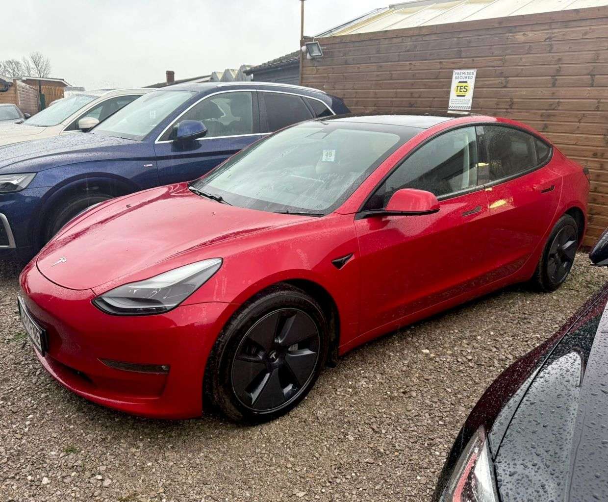 A 2021 TESLA MODEL 3 (Dual Motor) Long Range Saloon 4dr Electric Auto 4WDE (346 ps) A 2021 TESLA MODEL 3 (Dual Motor) Long Range Saloon 4dr Electric Auto 4WDE (346 ps)