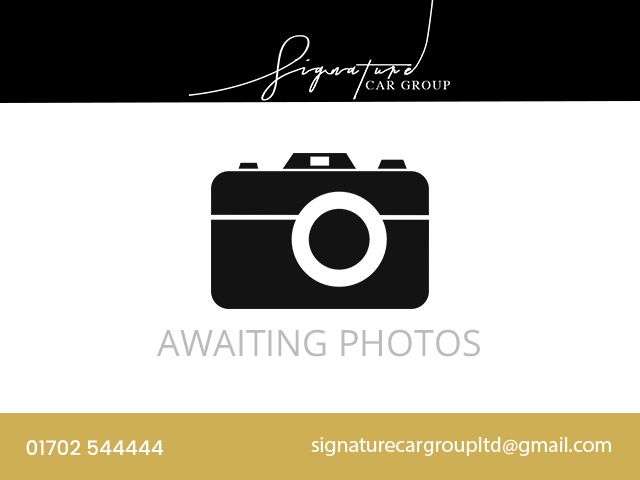 A 2019 MERCEDES-BENZ E-CLASS 2.9 E400d AMG Line (Premium Plus) PREMIUM PLUS 2dr Diesel G-Tronic+ 4MATIC A 2019 MERCEDES-BENZ E-CLASS 2.9 E400d AMG Line (Premium Plus) PREMIUM PLUS 2dr Diesel G-Tronic+ 4MATIC